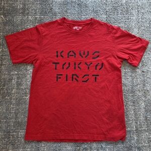 KAWS Uniqlo UT Tokyo First Red Graphic T-Shirt XL 2021 Limited Release